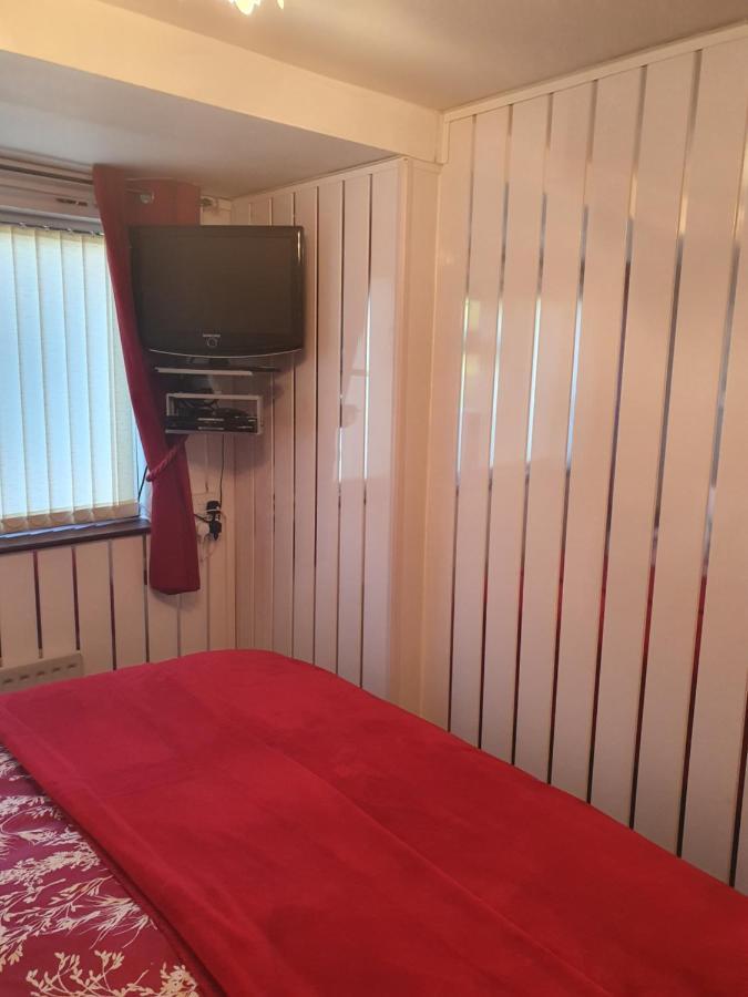 The Little Hideaway Apartment Флийтуд Екстериор снимка