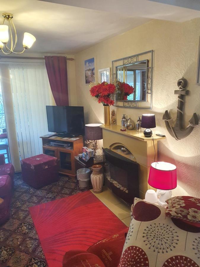 The Little Hideaway Apartment Флийтуд Екстериор снимка