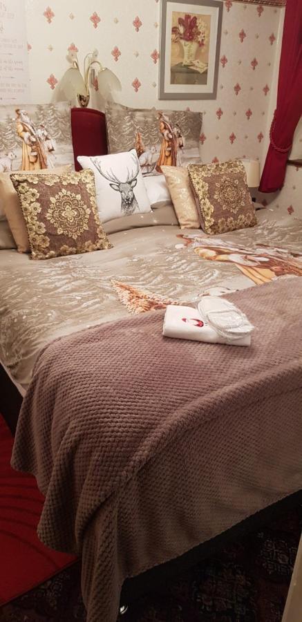 The Little Hideaway Apartment Флийтуд Екстериор снимка