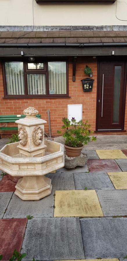 The Little Hideaway Apartment Флийтуд Екстериор снимка